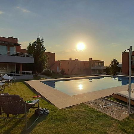 Lomas Del Real Aparthotel Колонія-дель-Сакраменто Екстер'єр фото