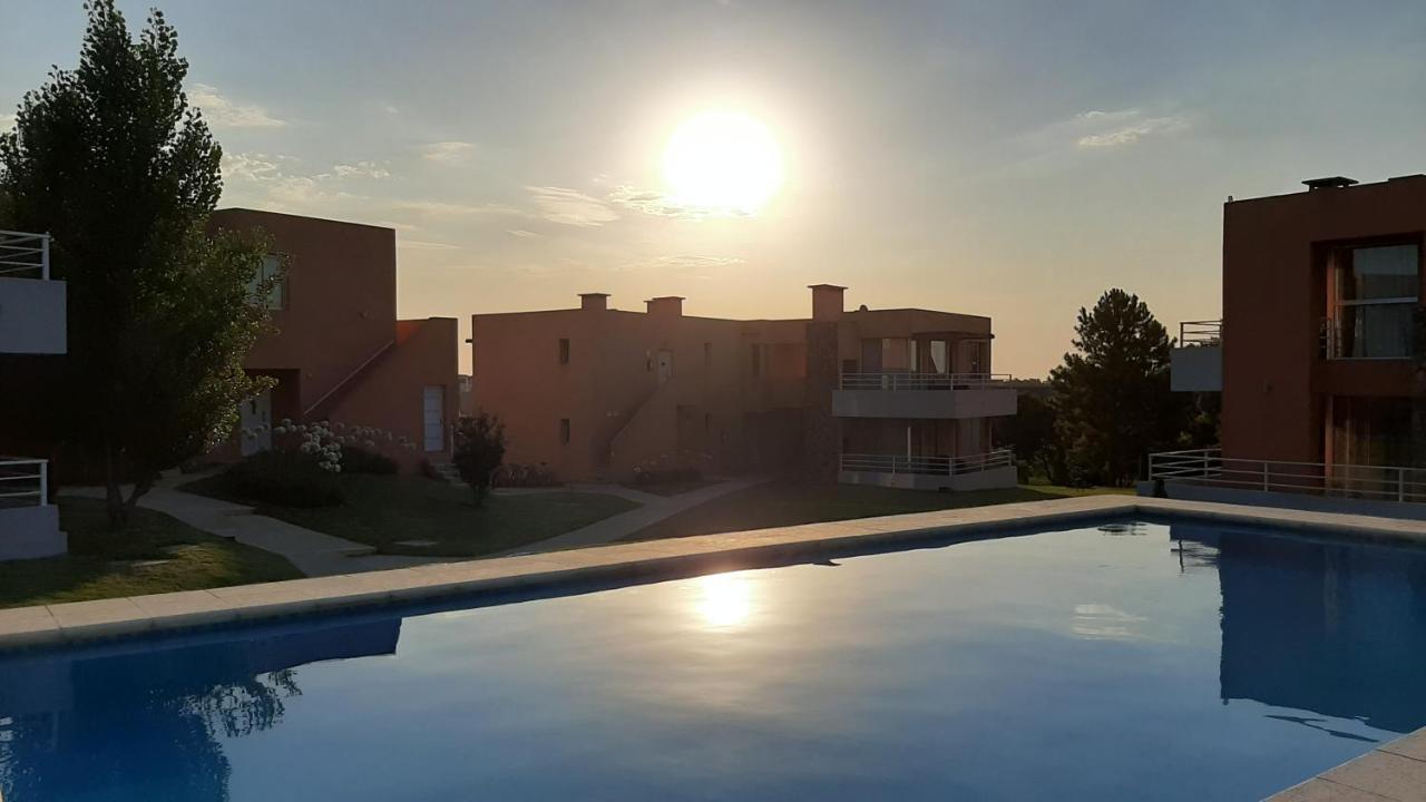 Lomas Del Real Aparthotel Колонія-дель-Сакраменто Екстер'єр фото
