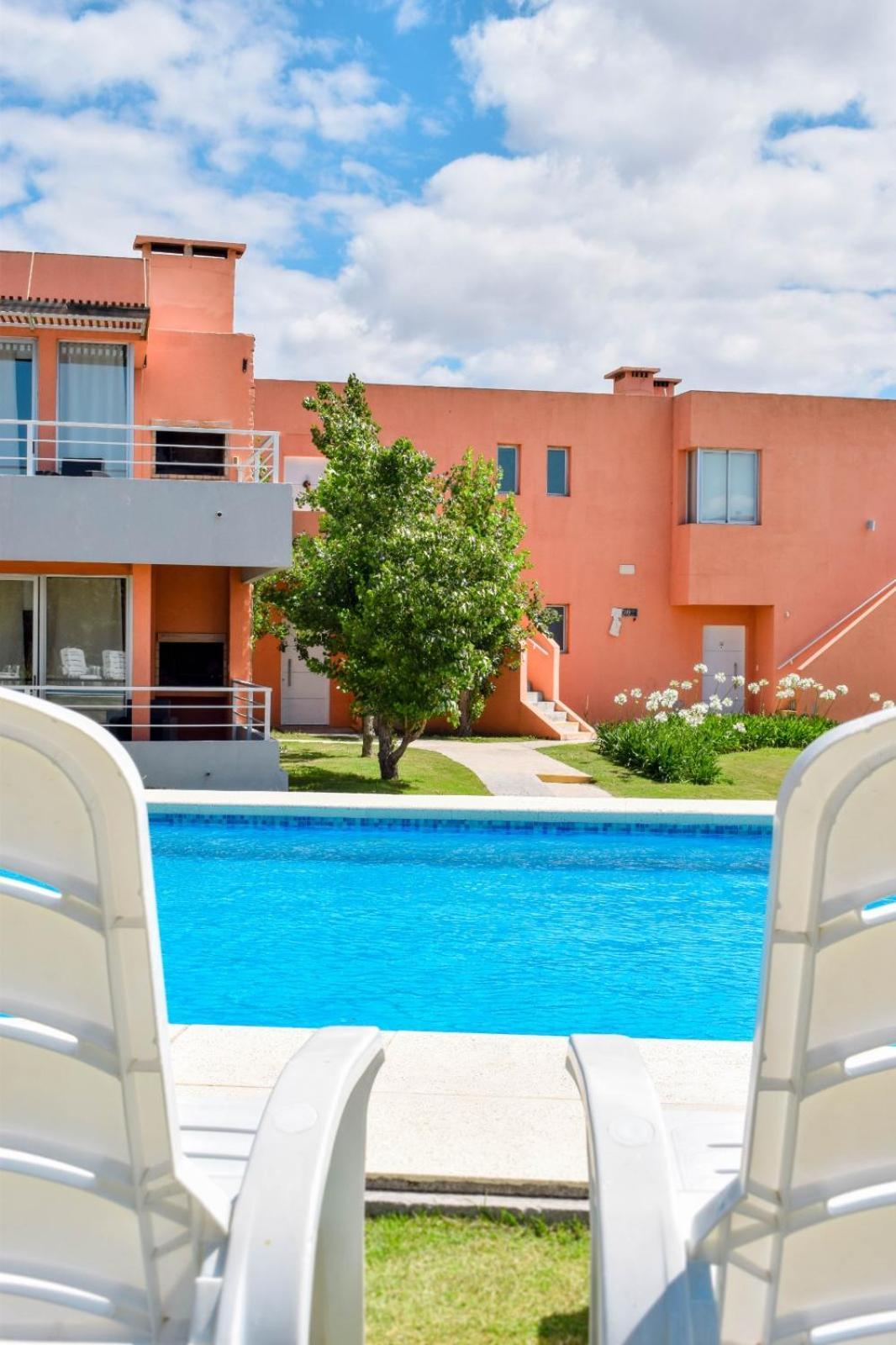 Lomas Del Real Aparthotel Колонія-дель-Сакраменто Екстер'єр фото