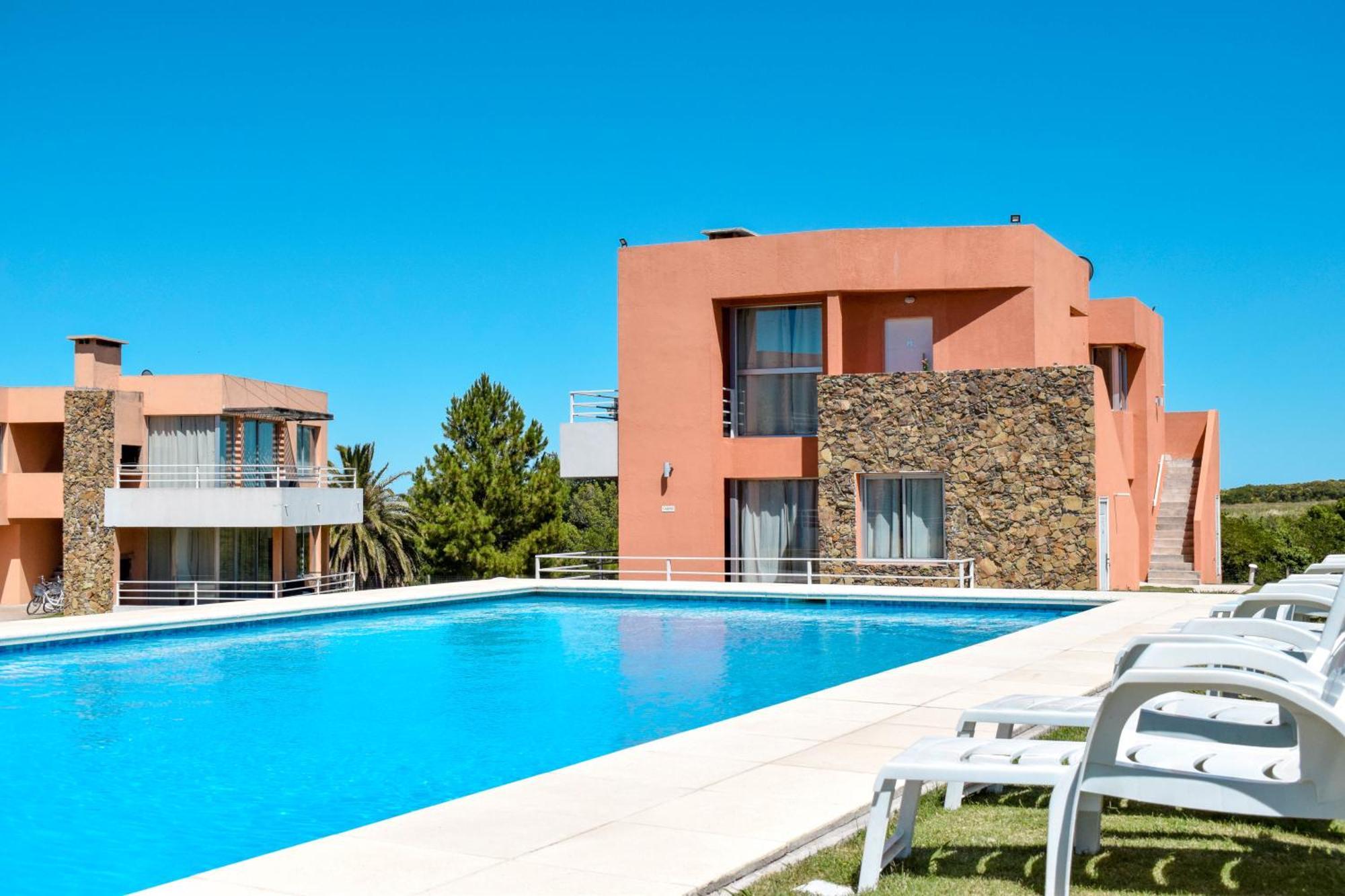 Lomas Del Real Aparthotel Колонія-дель-Сакраменто Екстер'єр фото