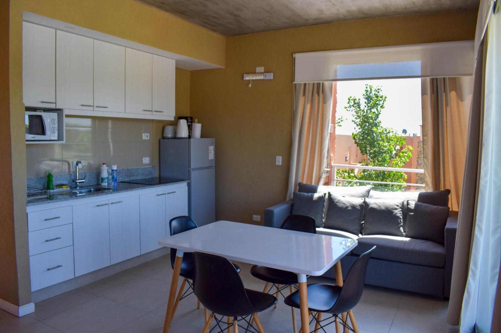 Lomas Del Real Aparthotel Колонія-дель-Сакраменто Екстер'єр фото