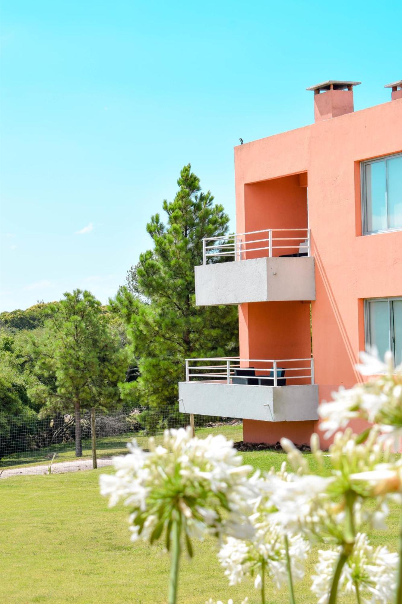 Lomas Del Real Aparthotel Колонія-дель-Сакраменто Екстер'єр фото
