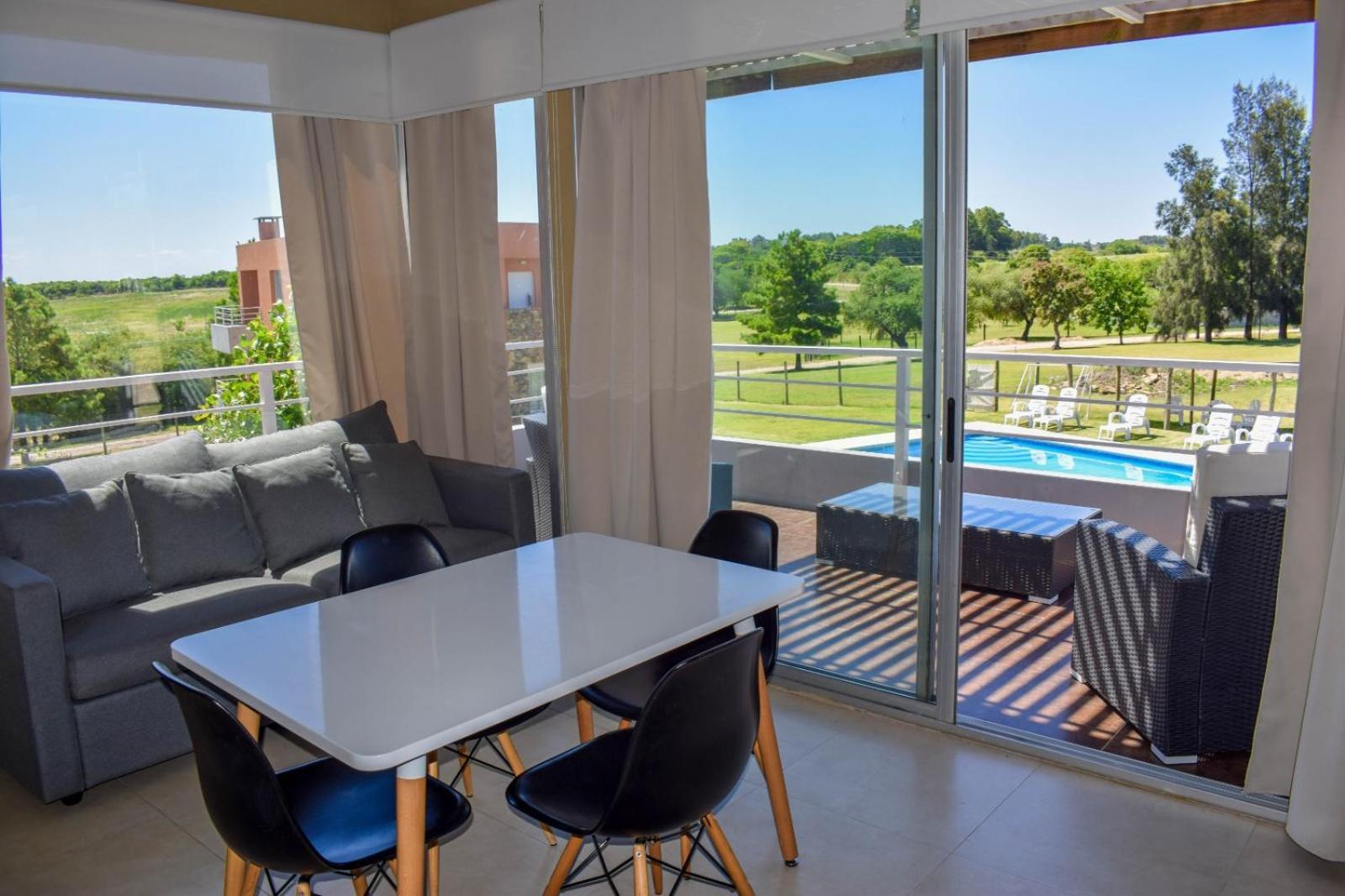 Lomas Del Real Aparthotel Колонія-дель-Сакраменто Екстер'єр фото