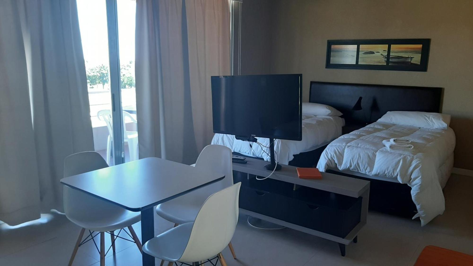 Lomas Del Real Aparthotel Колонія-дель-Сакраменто Екстер'єр фото