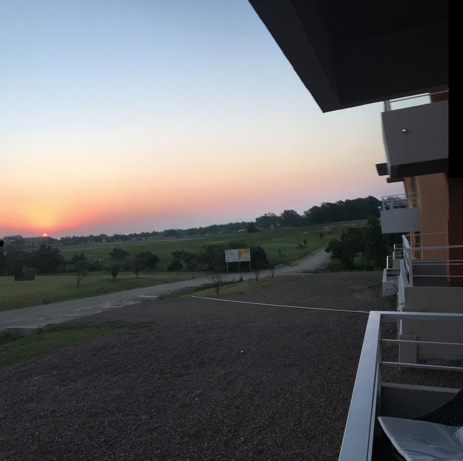 Lomas Del Real Aparthotel Колонія-дель-Сакраменто Екстер'єр фото
