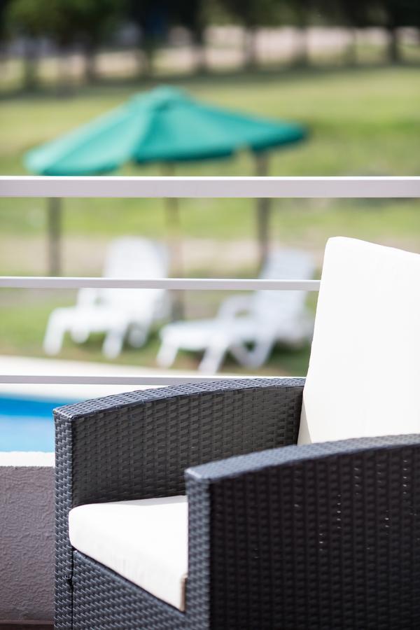 Lomas Del Real Aparthotel Колонія-дель-Сакраменто Екстер'єр фото